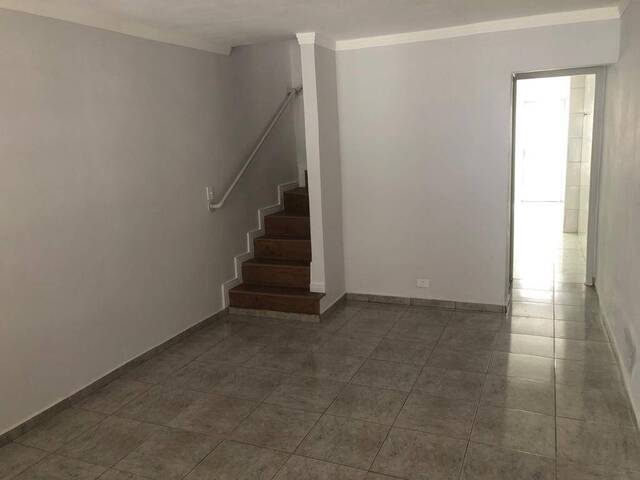 #14 - Casa para Venda em São Paulo - SP - 2