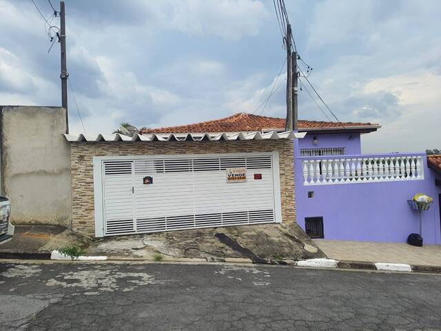 #16 - Casa para Venda em Itapecerica da Serra - SP