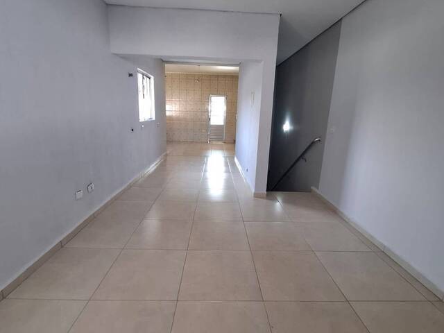 #24 - Casa para Venda em Cotia - SP - 2